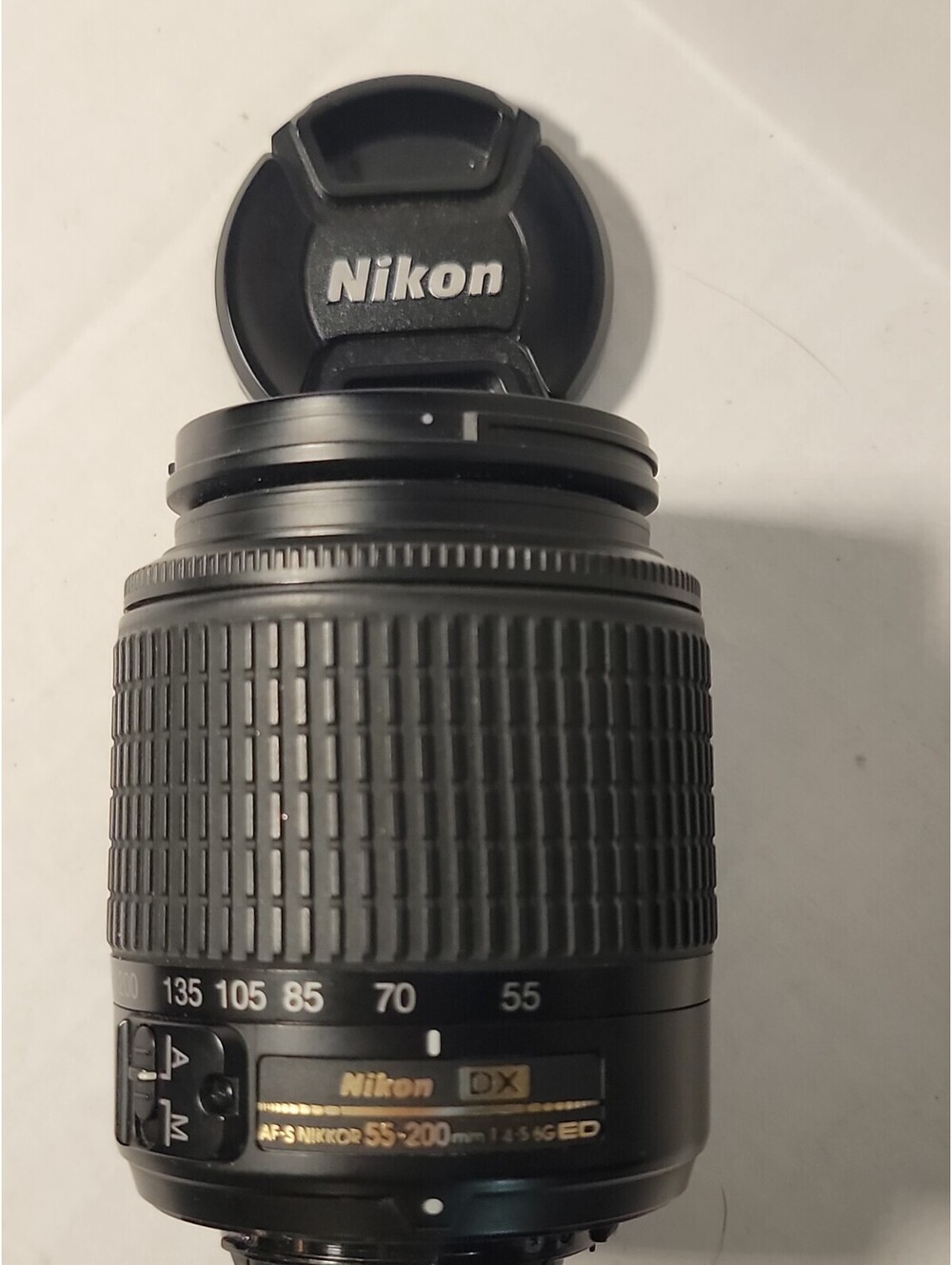 Nikon AF-S DX Zoom-NIKKOR 55-200mm f/4-5.6G IF-ED Lens